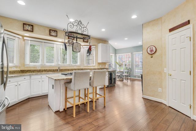 $1,200,000 | 6810 Carawood Court, Springfield, VA 22150