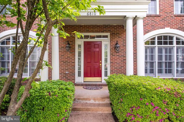 $1,200,000 | 6810 Carawood Court, Springfield, VA 22150
