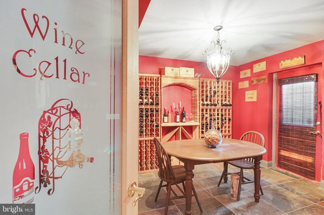 $1,200,000 | 6810 Carawood Court, Springfield, VA 22150