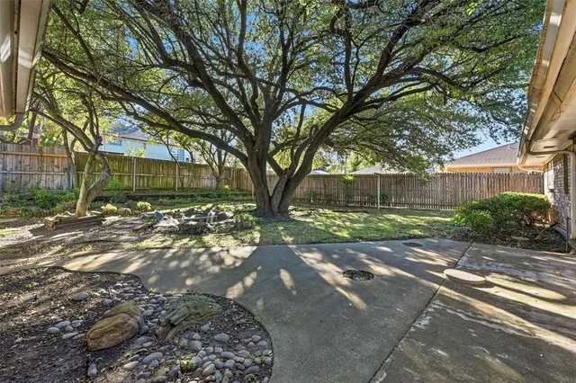 $370,000 | 904 Shelley Drive, Arlington, TX 76012