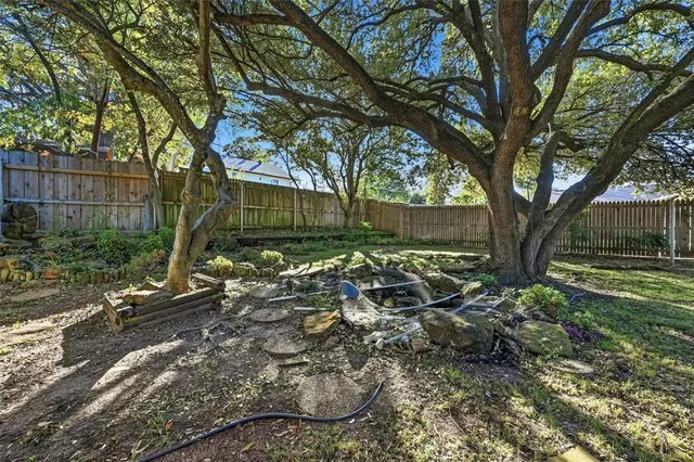 $370,000 | 904 Shelley Drive, Arlington, TX 76012