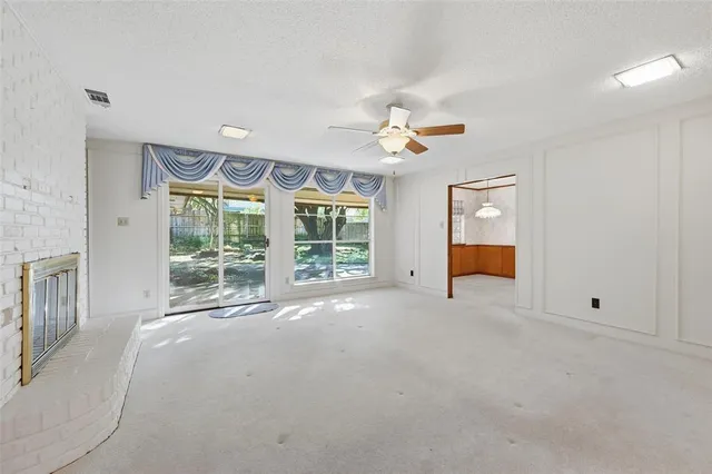 $370,000 | 904 Shelley Drive, Arlington, TX 76012