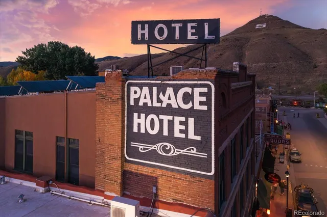 a view of a building with sitting area