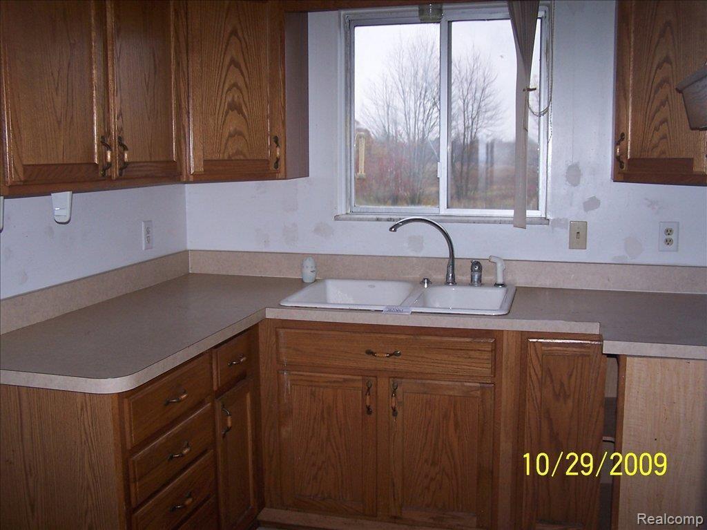 6296 East Dodge Road Mount Morris, MI 48458 - Photo 5 of 11 new 10-30-2009 101