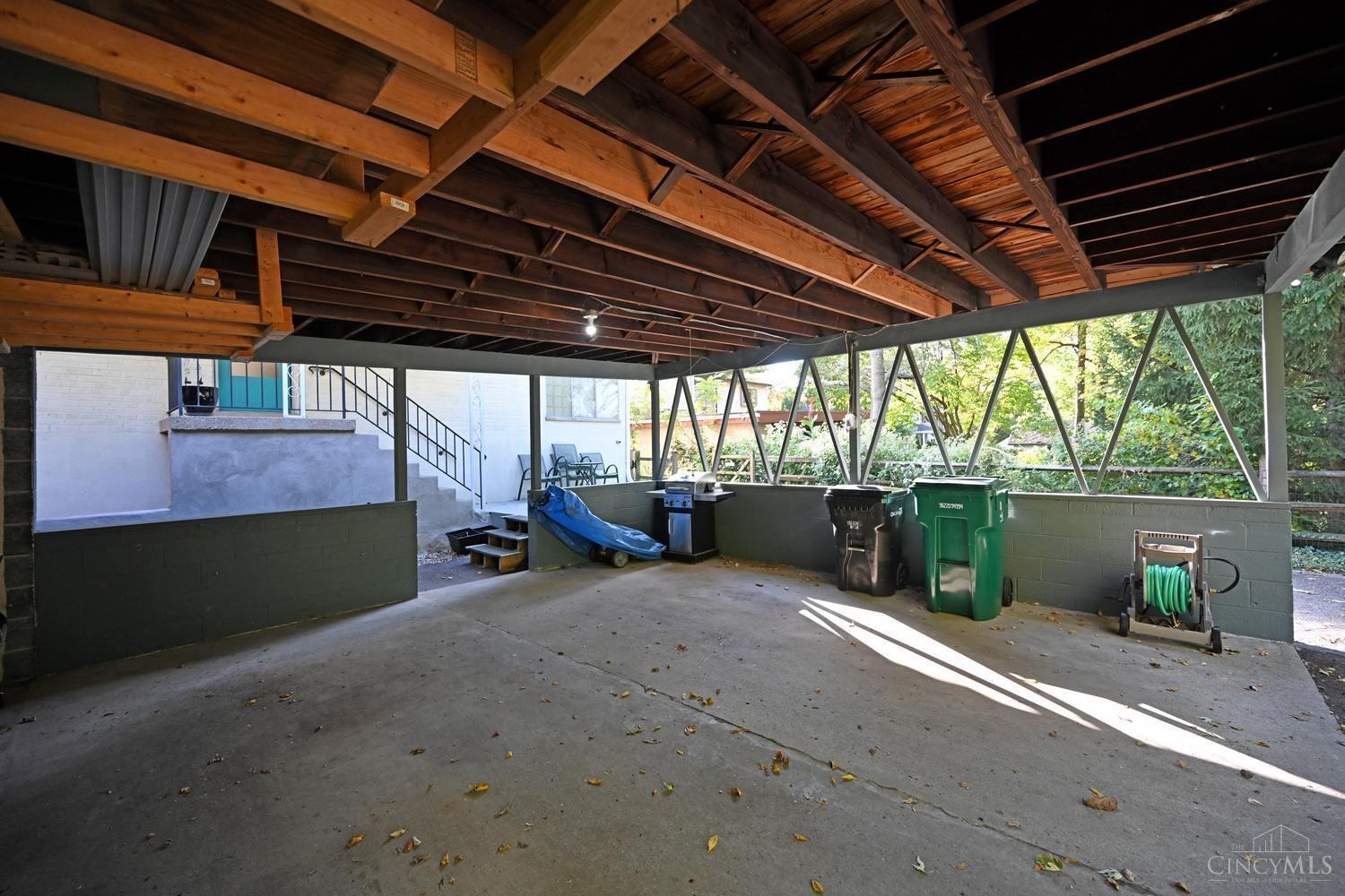 6221 Robison Road Cincinnati, OH 45213 - Photo 29 of 33 Gallery Image 29
