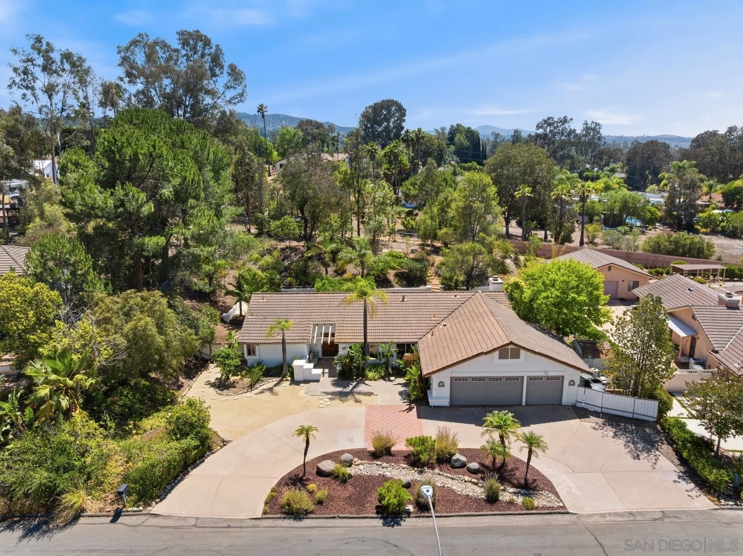 16490 Bridlewood Road Poway, CA 92064 - Photo 29 of 37