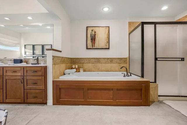 $449,900 | 440 West Skylark Circle, Gardner, KS 66030