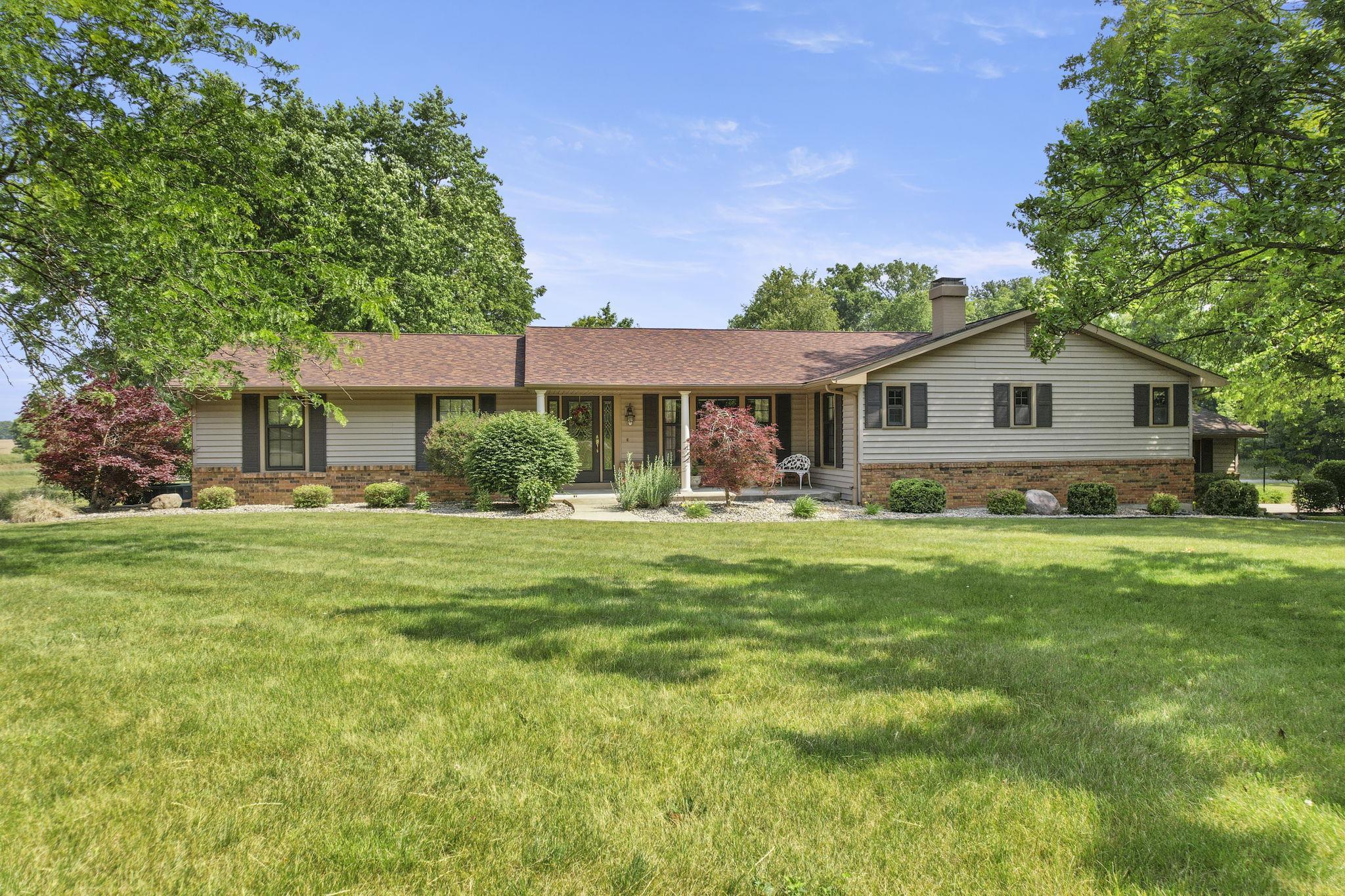 2670 West Division Road Huntington, IN 46750 - Photo 1 of 34 Gallery Image 1
