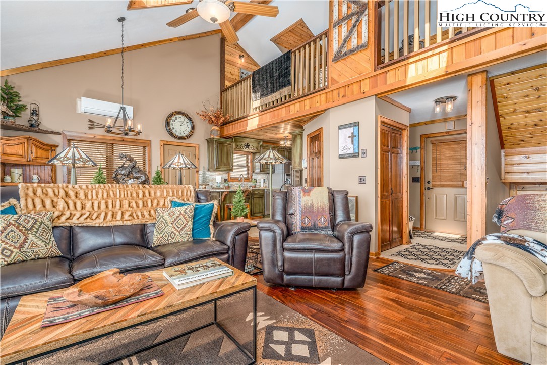 186 Grey Fox Ridge Road Banner Elk, NC 28604 - Photo 8 of 40 Gallery Image 8