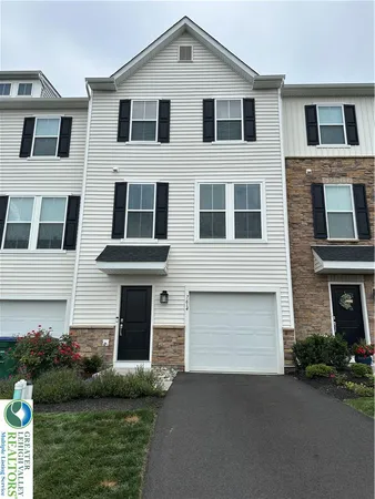 $399,900 | 7614 Clayton Avenue, Coopersburg, PA 18036