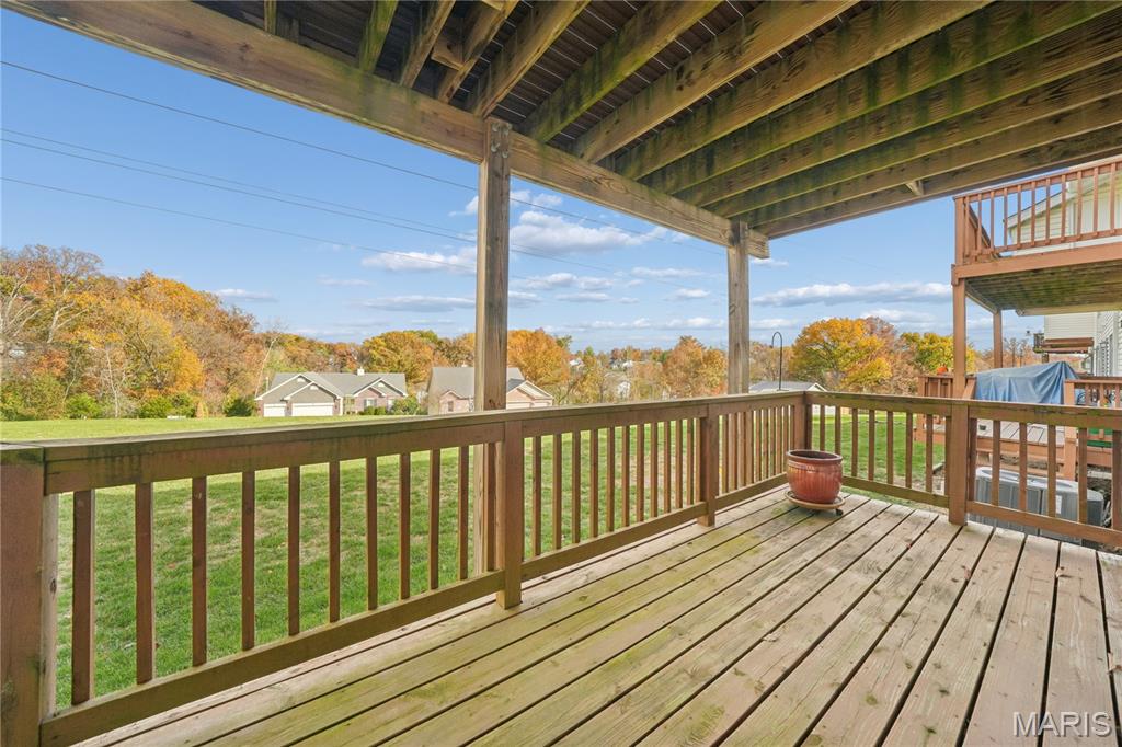 1003 Hidden Ridge Trail Valley Park, MO 63088 - Photo 13 of 29