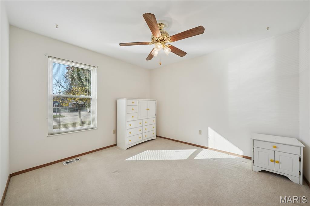 1003 Hidden Ridge Trail Valley Park, MO 63088 - Photo 17 of 29