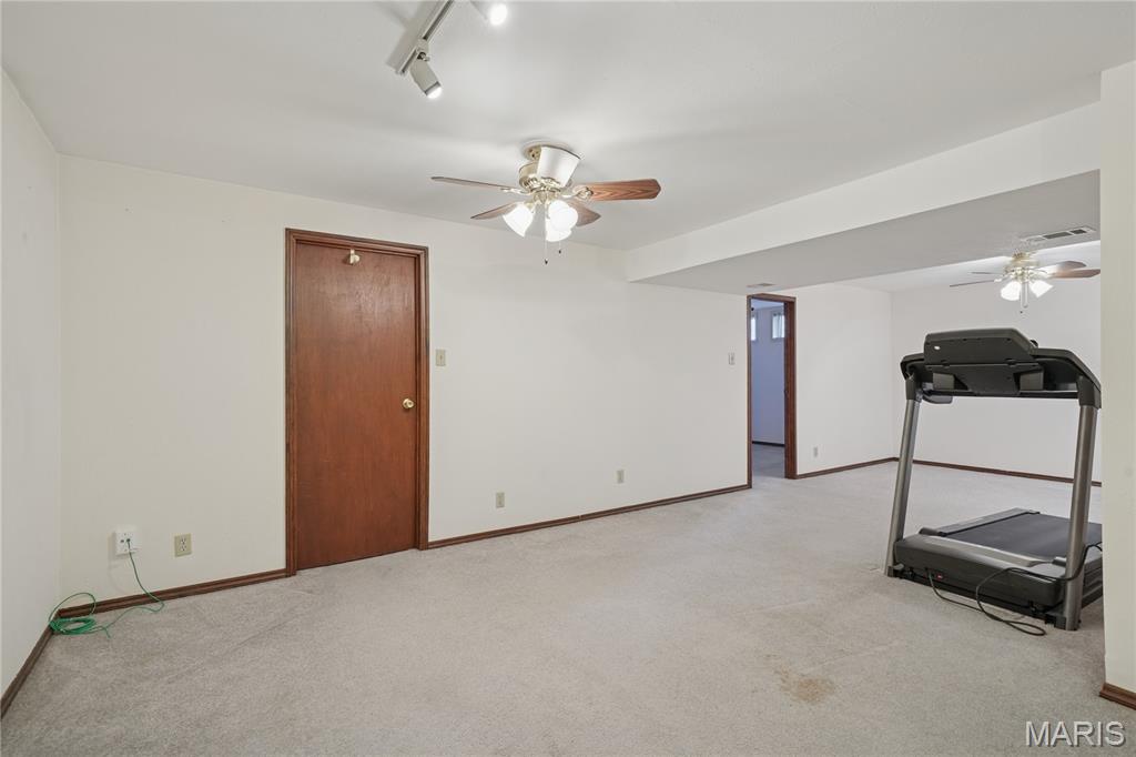 1003 Hidden Ridge Trail Valley Park, MO 63088 - Photo 20 of 29