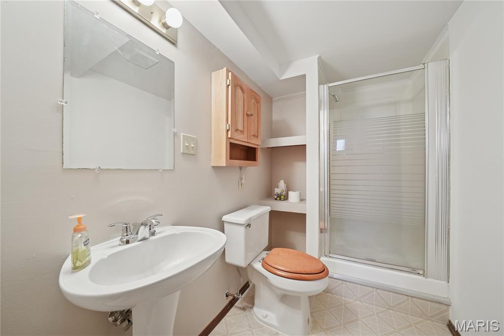 1003 Hidden Ridge Trail Valley Park, MO 63088 - Photo 22 of 29