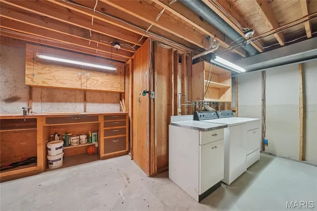 $175,000 | 1003 Hidden Ridge Trail, Valley Park, MO 63088