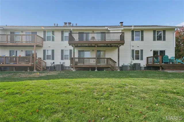 $175,000 | 1003 Hidden Ridge Trail, Valley Park, MO 63088