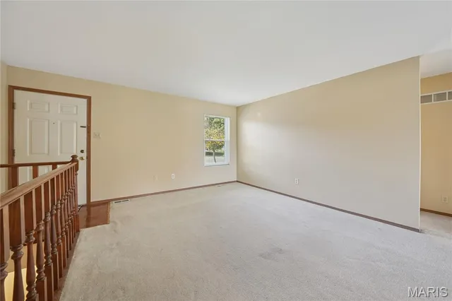 $175,000 | 1003 Hidden Ridge Trail, Valley Park, MO 63088