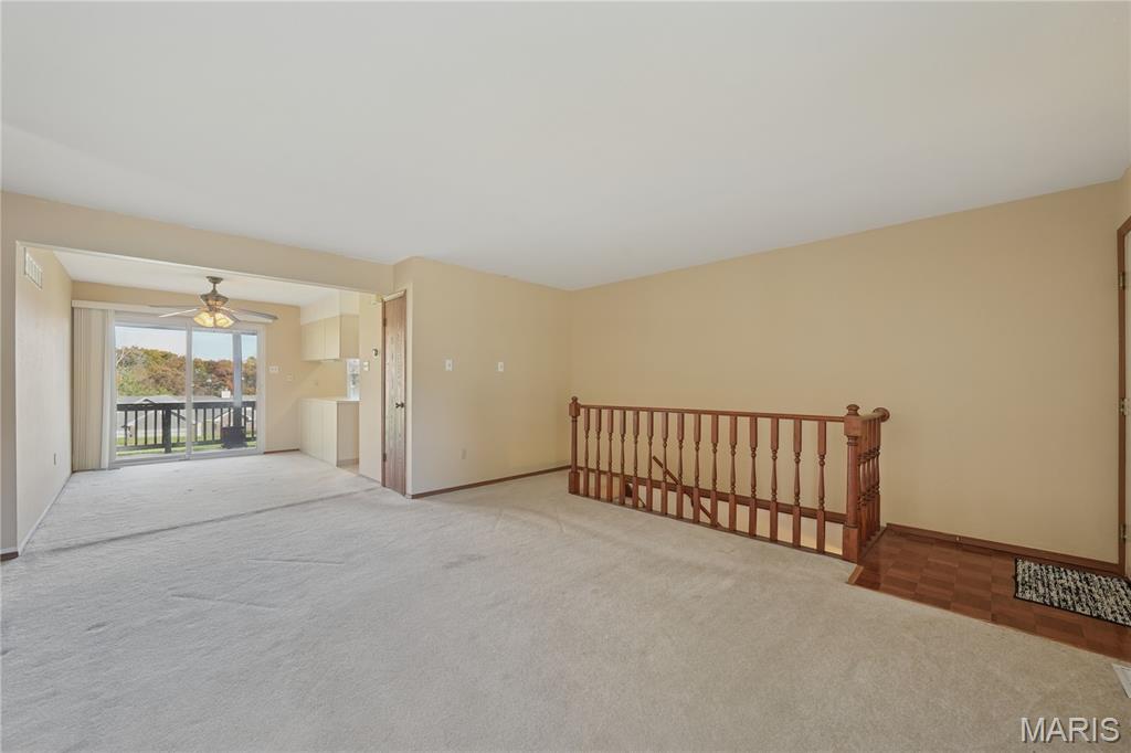 1003 Hidden Ridge Trail Valley Park, MO 63088 - Photo 5 of 29