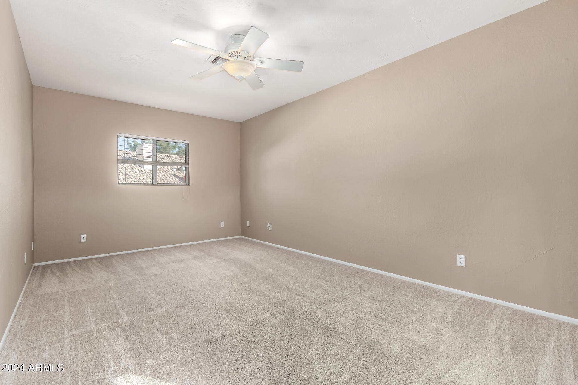 219 West Kathleen Road Phoenix, AZ 85023 - Photo 34 of 45 35 - Kathleen 219