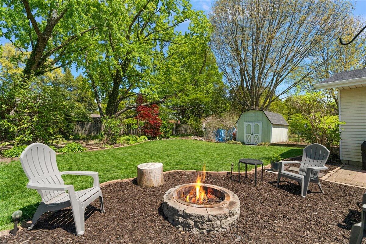 2139 Brown School Road St. Joseph, MI 49085 - Photo 26 of 34 Backyard Firepit