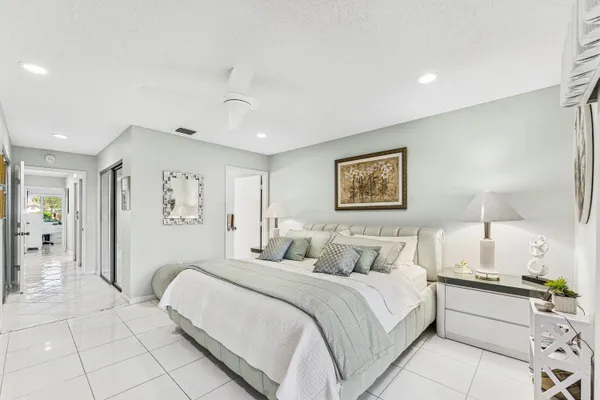 $340,000 | 6348 Pointe Pleasant Circle, Delray Beach, FL 33484