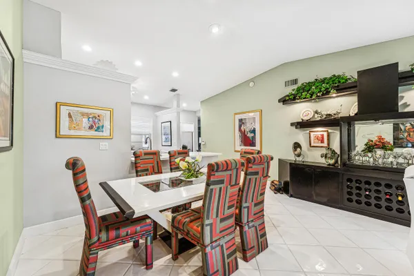 $340,000 | 6348 Pointe Pleasant Circle, Delray Beach, FL 33484