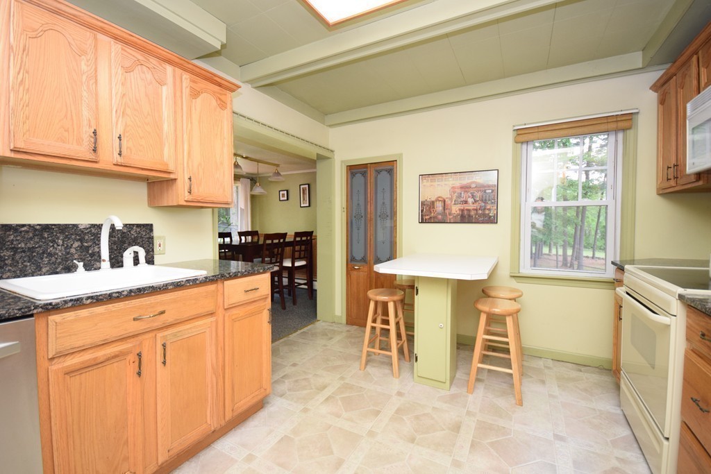 28 Manchonis Road Wilbraham, MA 01095 - Photo 13 of 24 Gallery Image 13