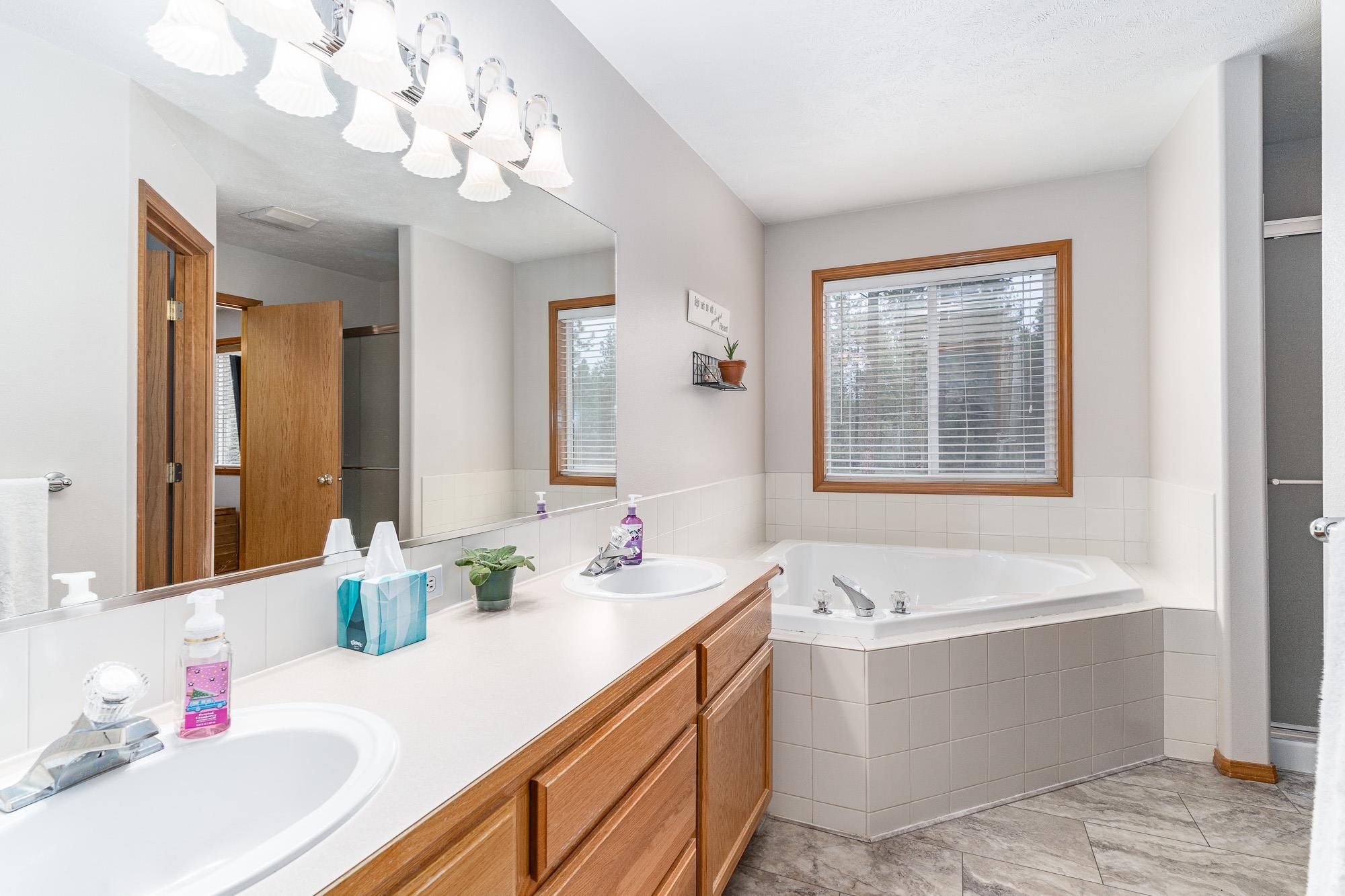 4413 East Winfield Road Mead, WA 99021 - Photo 13 of 35