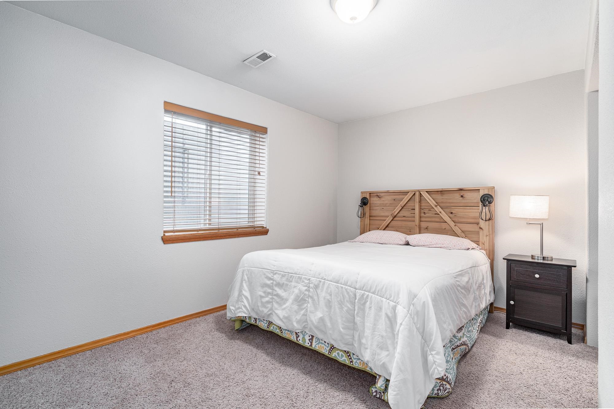 4413 East Winfield Road Mead, WA 99021 - Photo 21 of 35