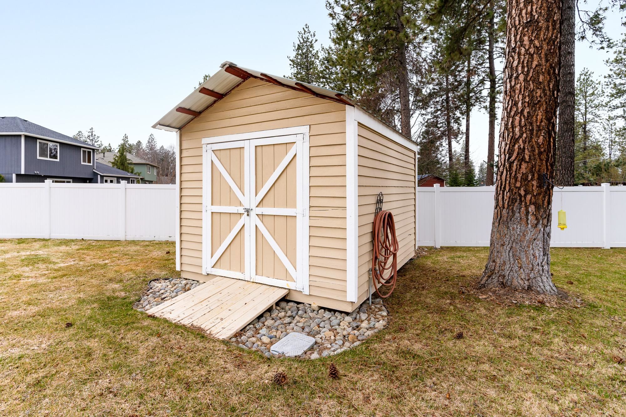 4413 East Winfield Road Mead, WA 99021 - Photo 29 of 35