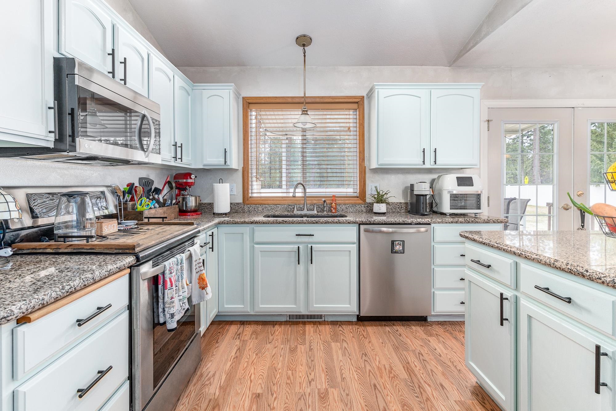 4413 East Winfield Road Mead, WA 99021 - Photo 7 of 35