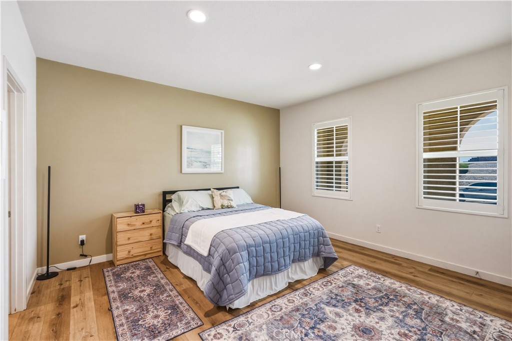 29853 White Ridge Road Winchester, CA 92596 - Photo 24 of 61 downstairs en-suite bedroom