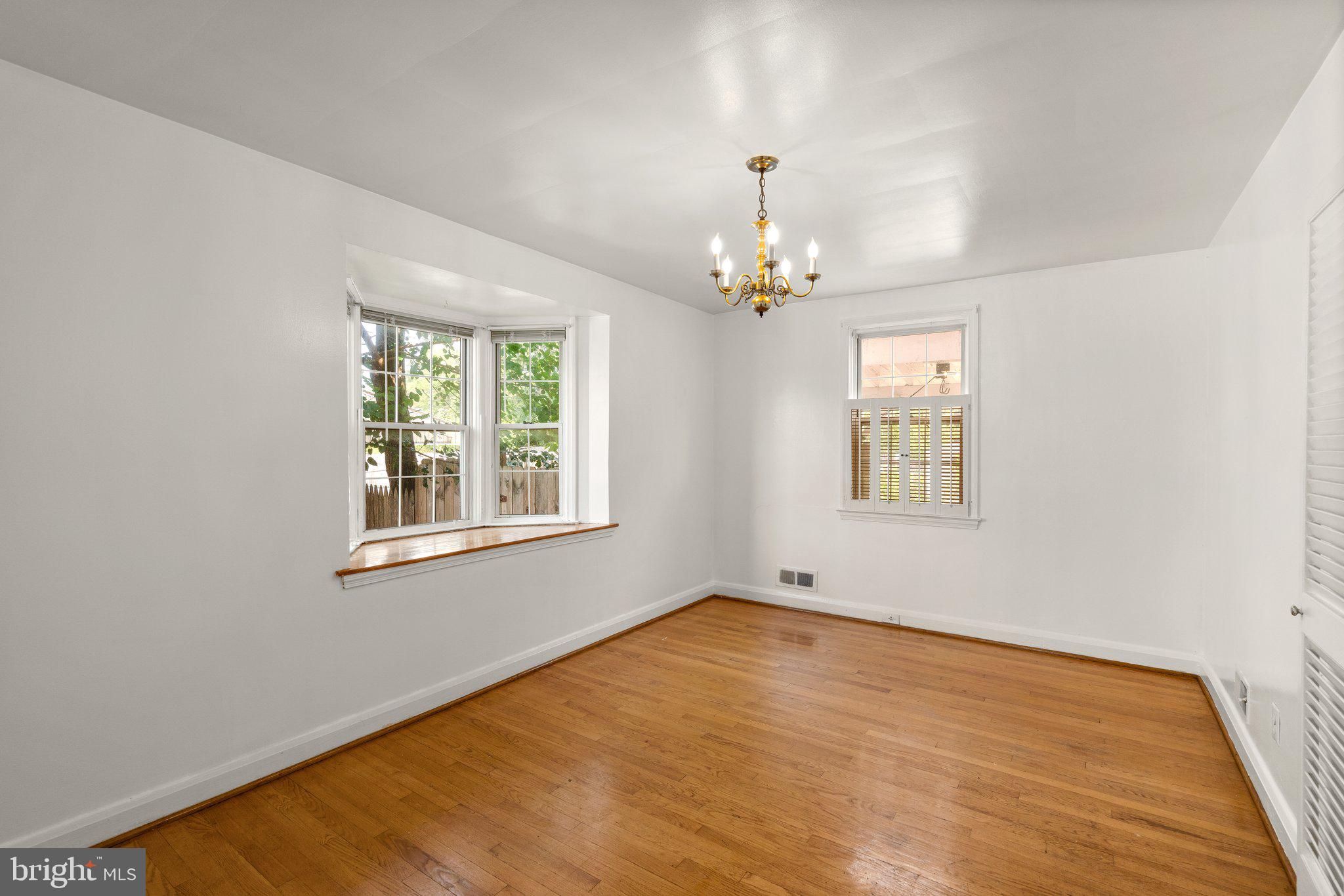1634 Thetford Road Towson, MD 21286 - Photo 11 of 45