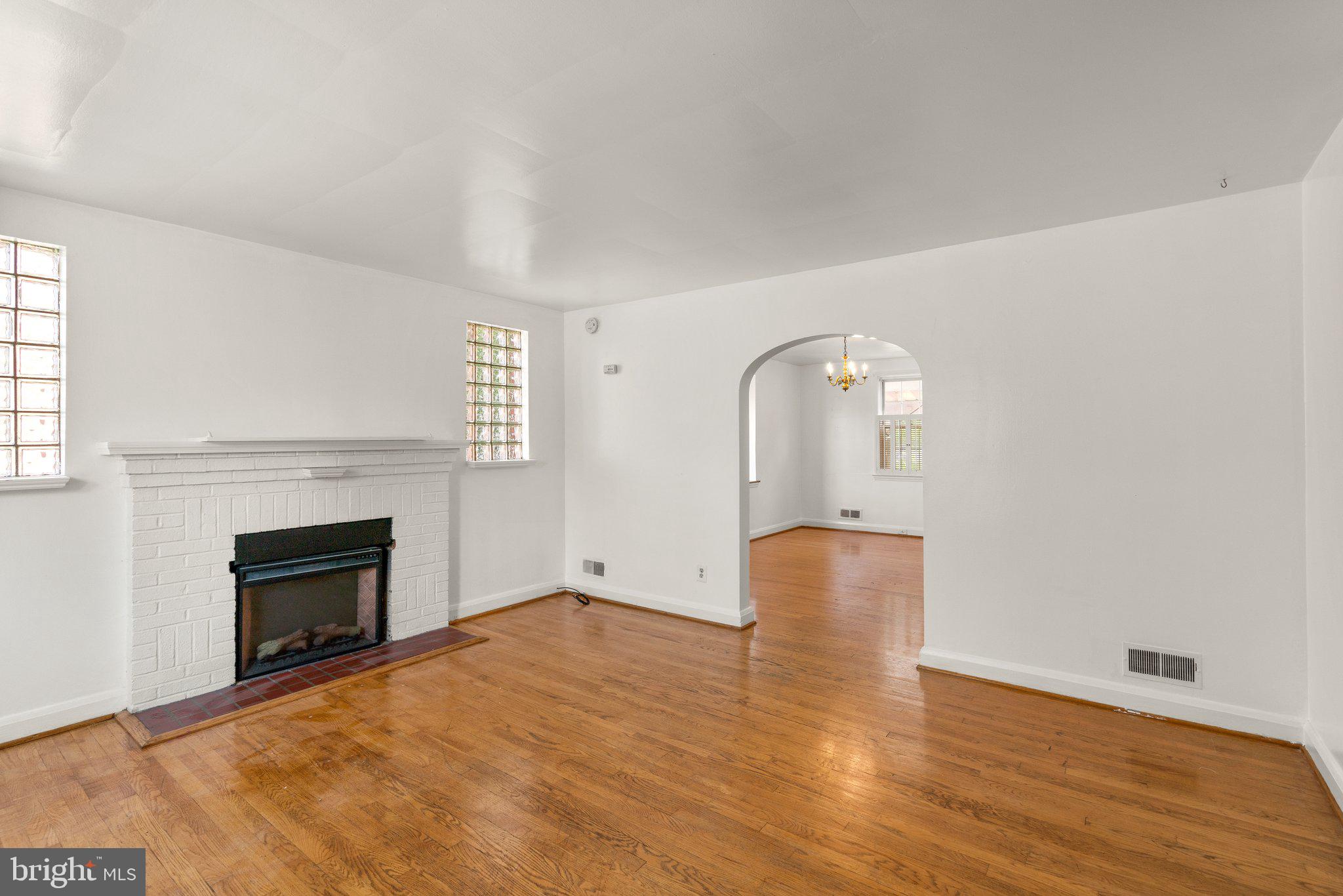 1634 Thetford Road Towson, MD 21286 - Photo 5 of 45
