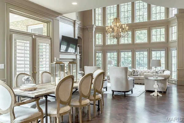 $3,295,000 | 1103 Highland Pointe Drive, St. Louis, MO 63131
