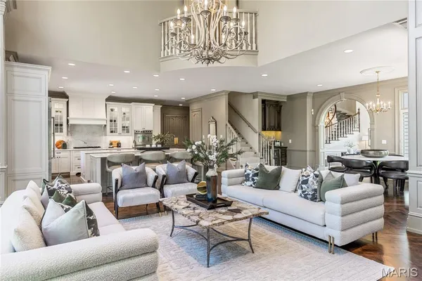 $3,295,000 | 1103 Highland Pointe Drive, Town and Country, MO 63131