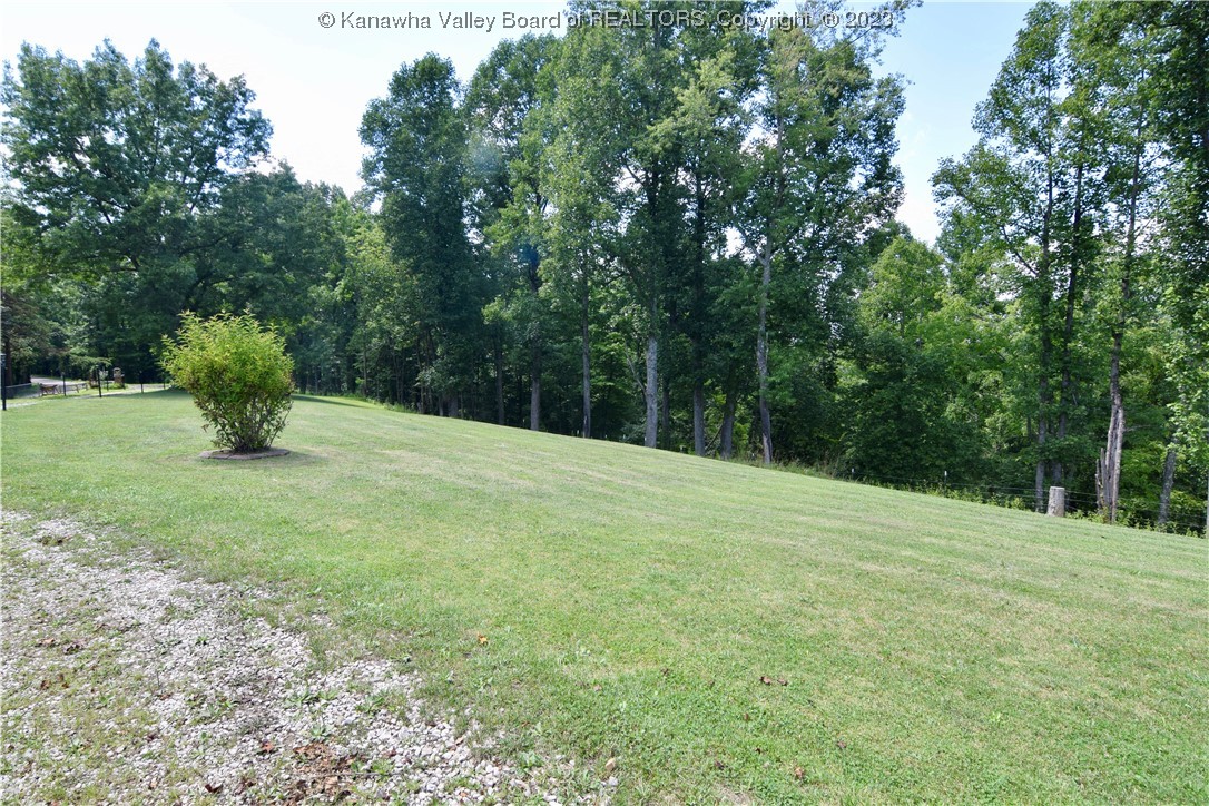 4643 Statts Mills Road Ripley, WV 25271 - Photo 7 of 41 Gallery Image 7