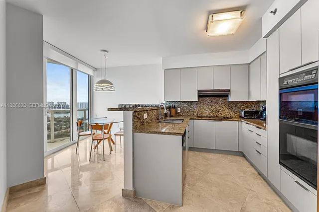 $10,800 | 19333 Collins Avenue, Unit 2607, Sunny Isles Beach, FL 33160