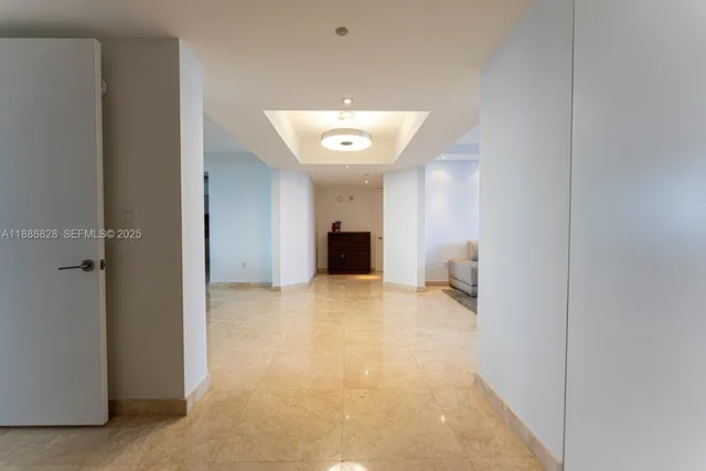 $10,800 | 19333 Collins Avenue, Unit 2607, Sunny Isles Beach, FL 33160