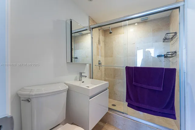 $10,800 | 19333 Collins Avenue, Unit 2607, Sunny Isles Beach, FL 33160