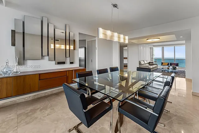 $10,800 | 19333 Collins Avenue, Unit 2607, Sunny Isles Beach, FL 33160