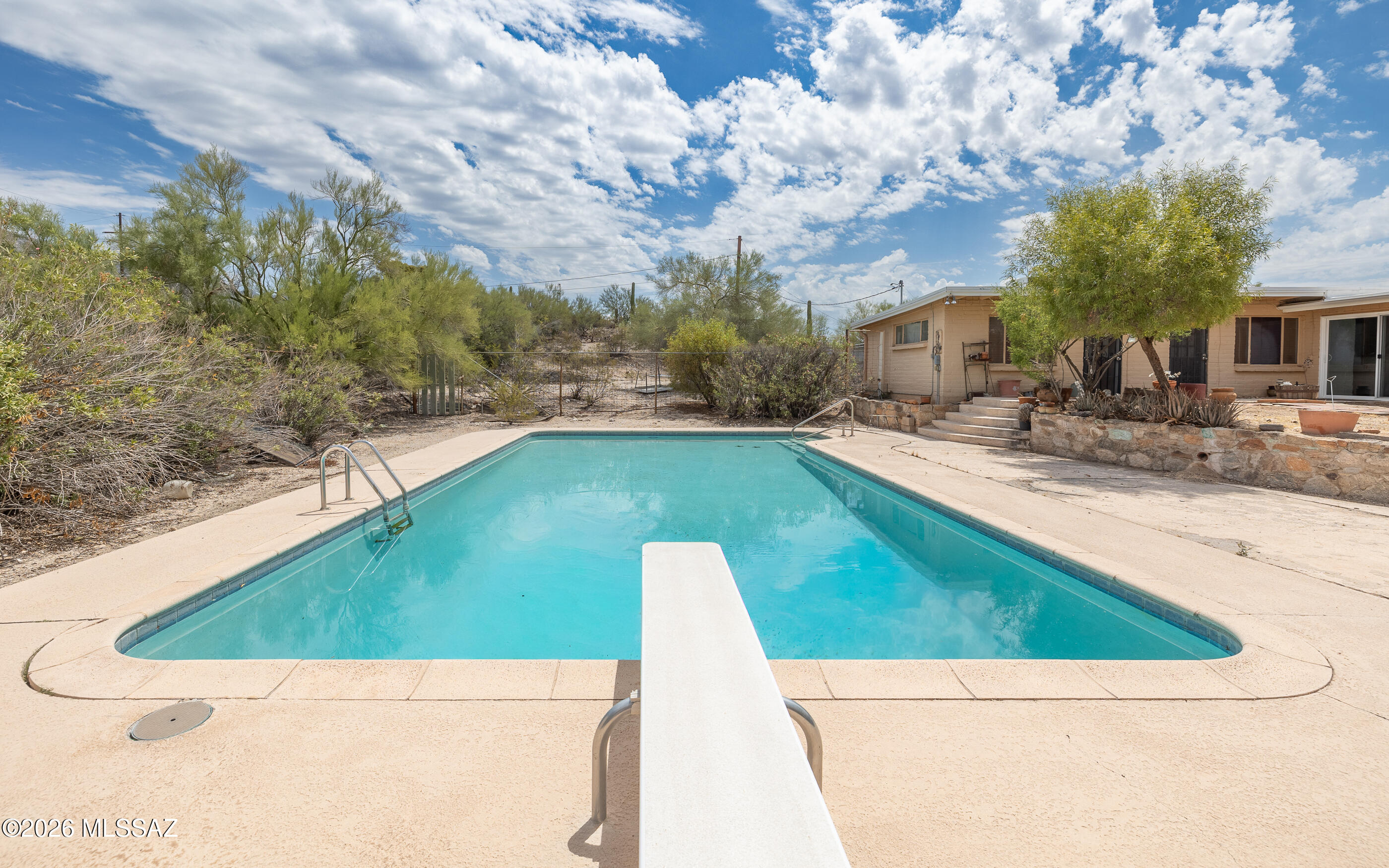 132 West Old Ina Road Tucson, AZ 85704 - Photo 39 of 47 Pool view