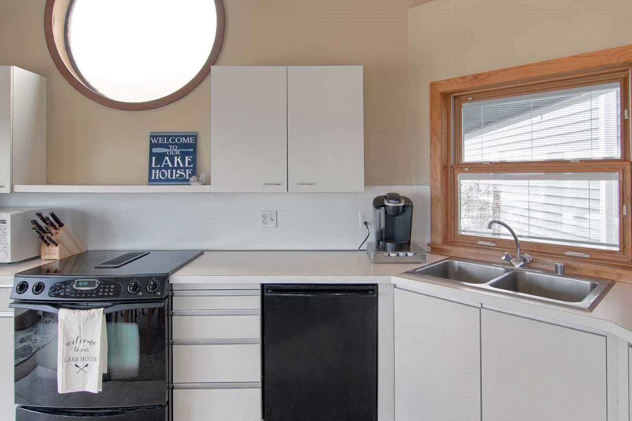 4857 Ridge Lane Kewadin, MI 49648 - Photo 15 of 45 1855533-14.JPG