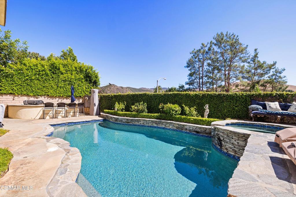 428 Woodland Road Simi Valley, CA 93065 - Photo 22 of 22 Gallery Image 22