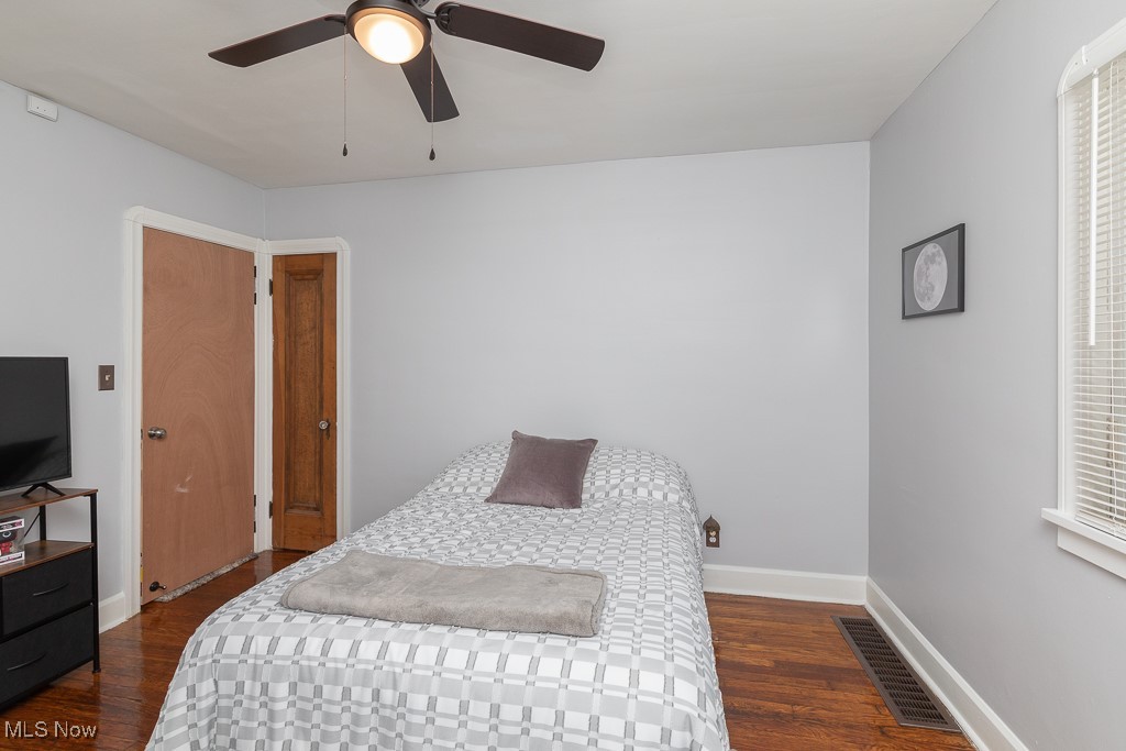 3308 Berea Road Cleveland, OH 44111 - Photo 11 of 27 Gallery Image 11