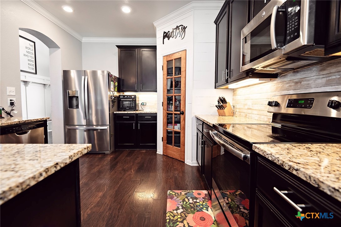 7853 Old Gate Road Temple, TX 76502 - Photo 7 of 47