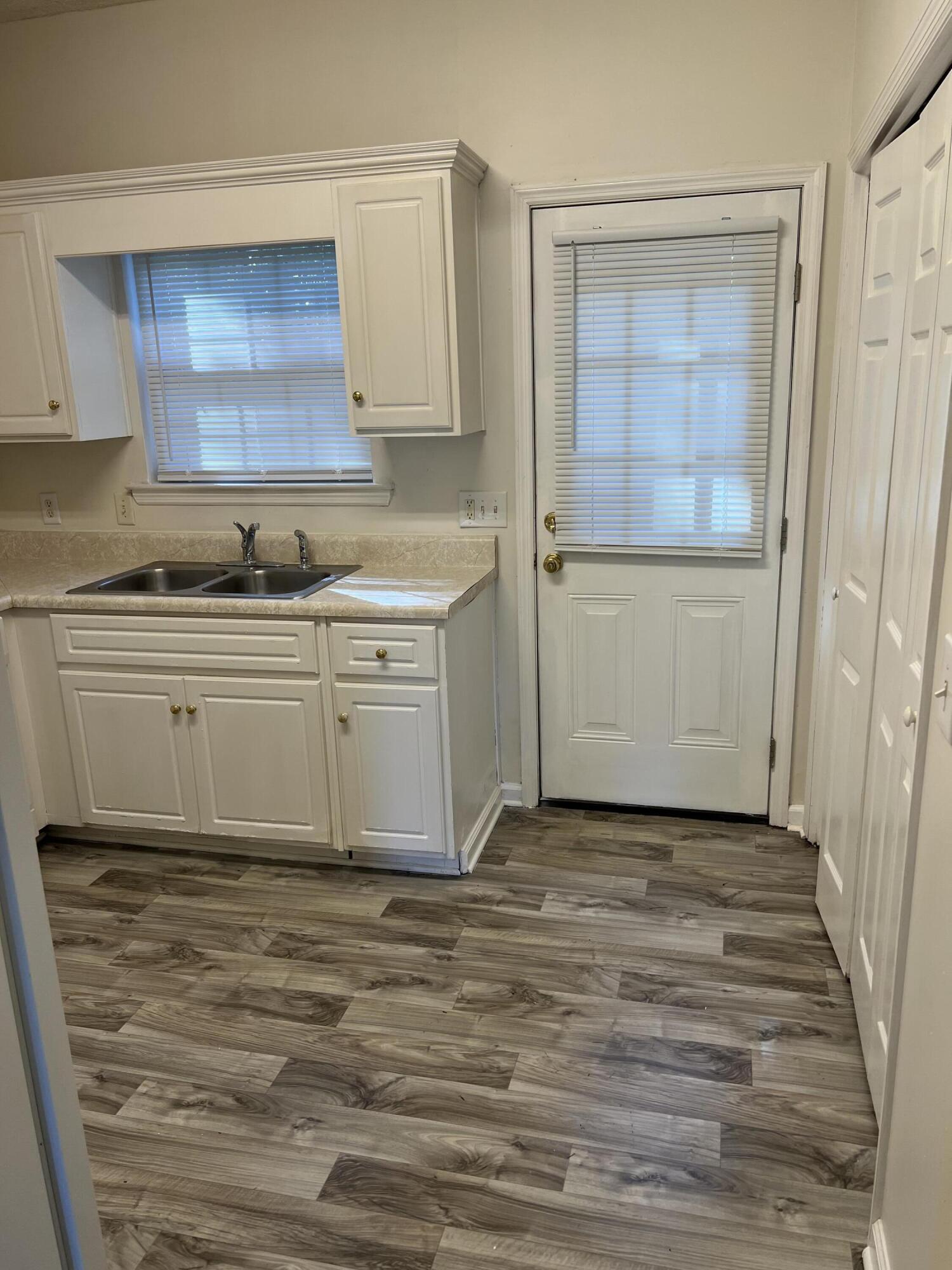 100 Bridgetown Road, Unit 2B Goose Creek, SC 29445 - Photo 5 of 9 Kitchen