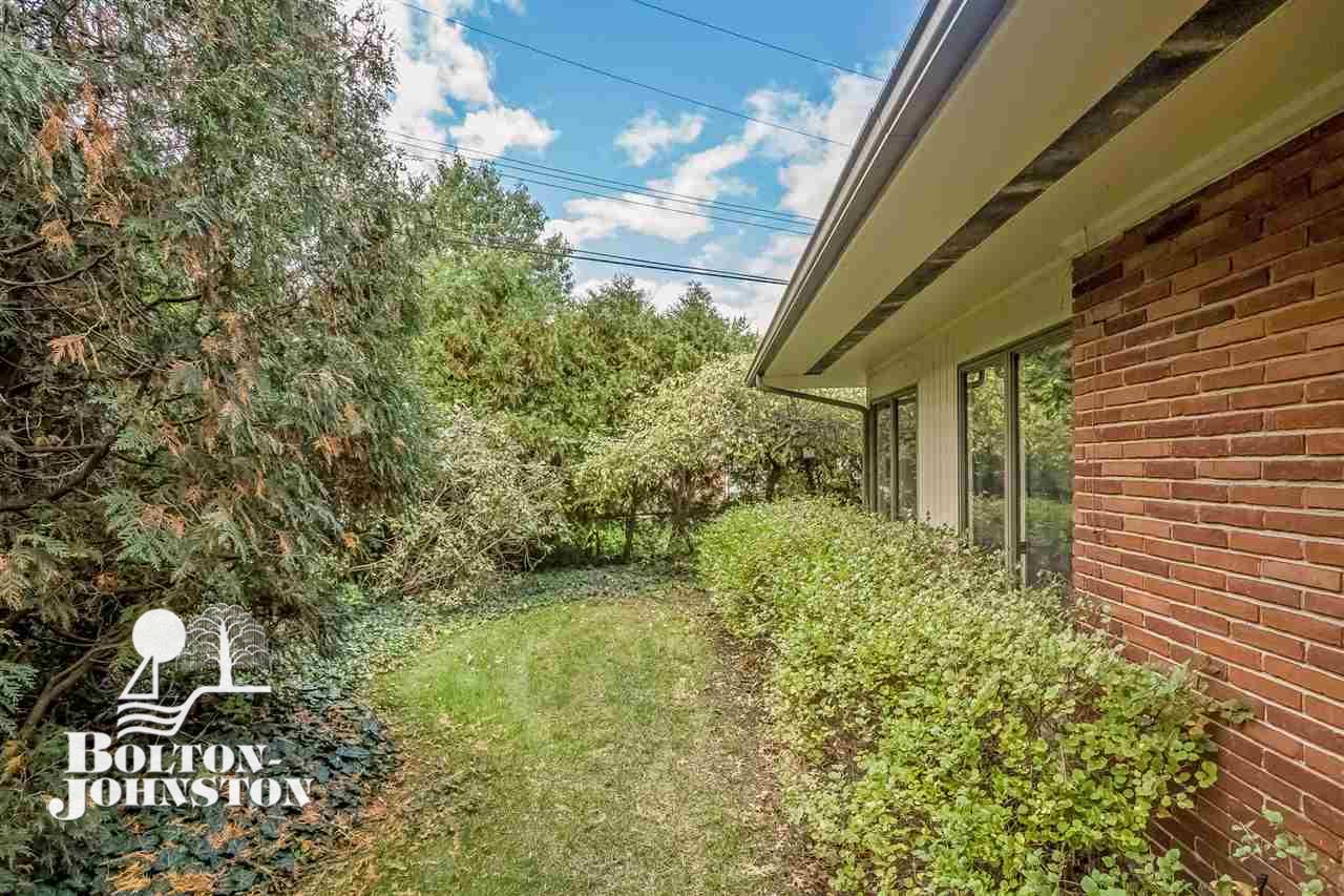 411 Barclay Road Grosse Pointe Farms, MI 48236 - Photo 43 of 46