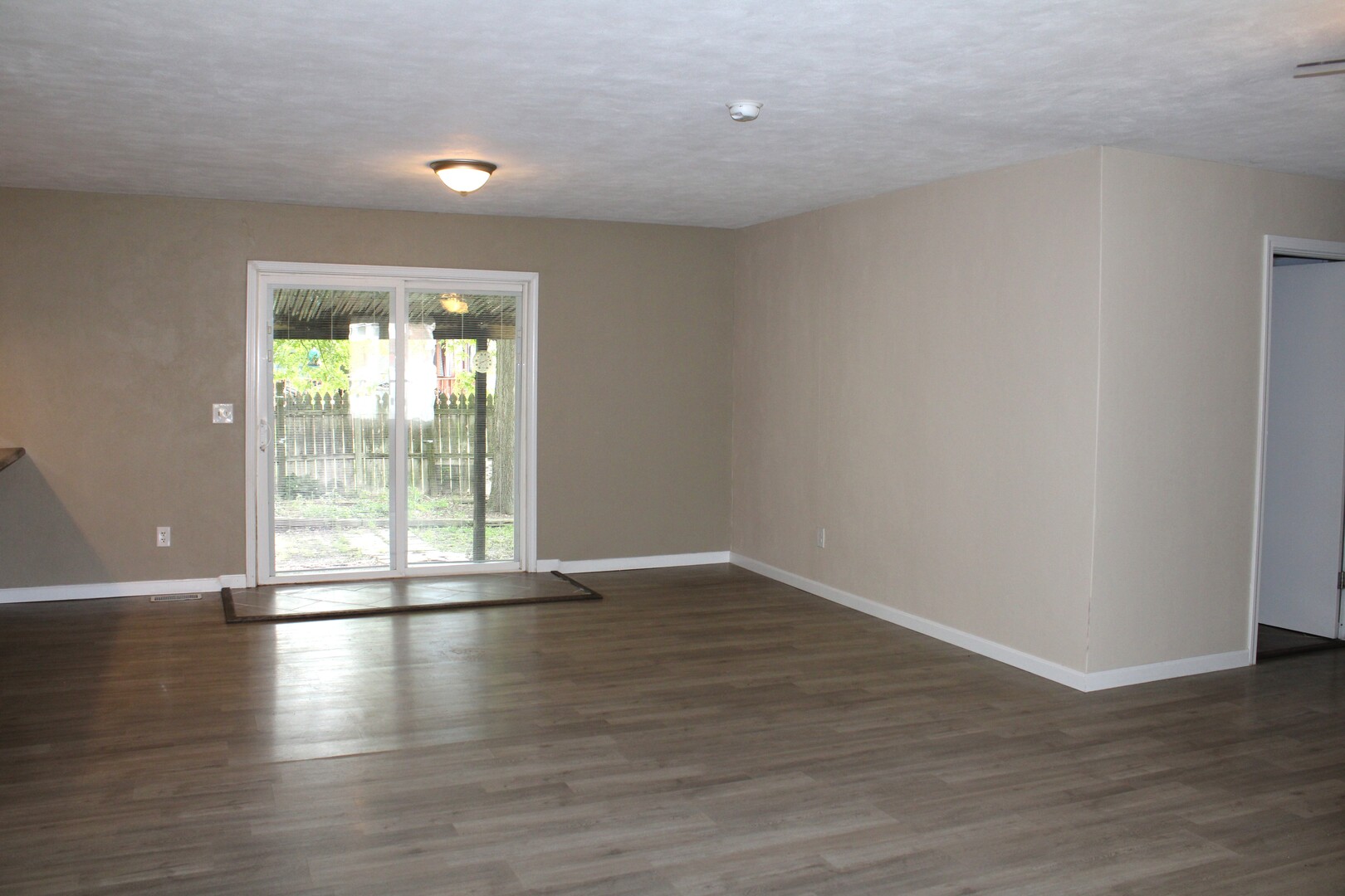 514 Roddy Road Salem, IL 62881 - Photo 19 of 38 Gallery Image 19