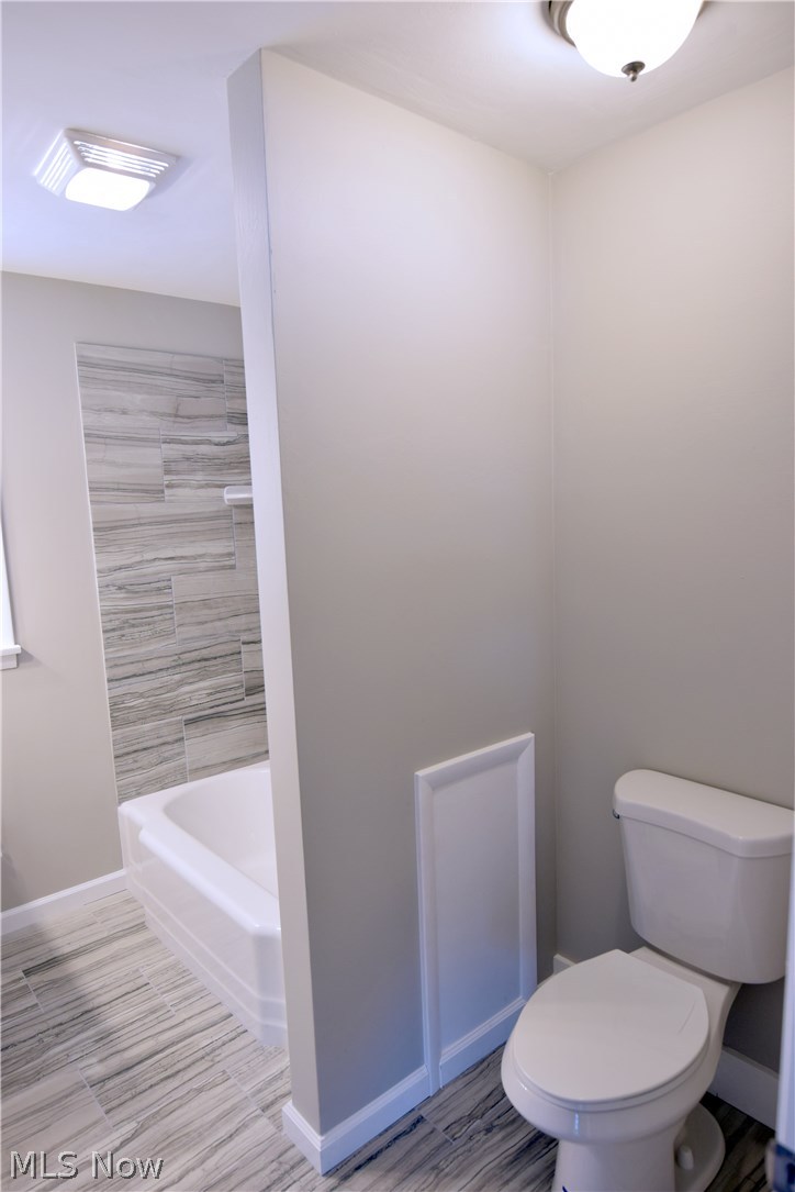 1101 Albright McKay Road Northeast Brookfield, OH 44403 - Photo 15 of 35